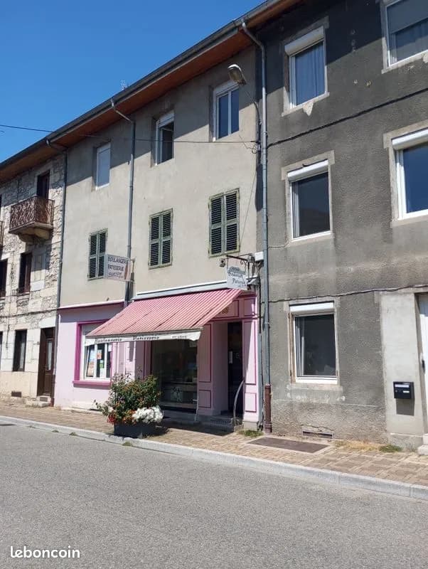 Immeuble 10 pièces 350 m² - Photo 1