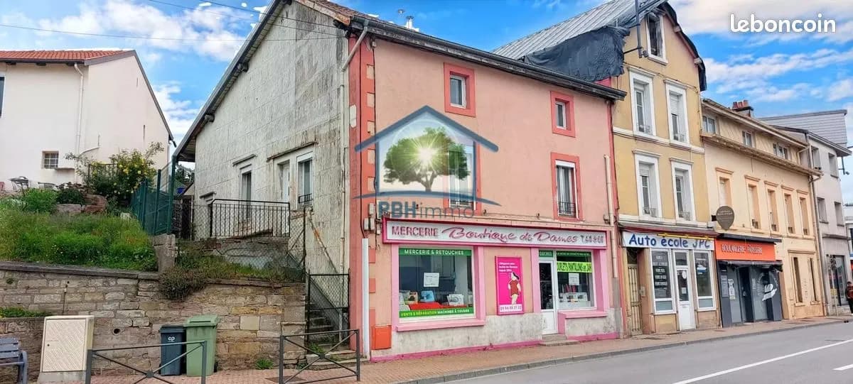 Immeuble de rapport 6 pièces 225 m² - Photo 1