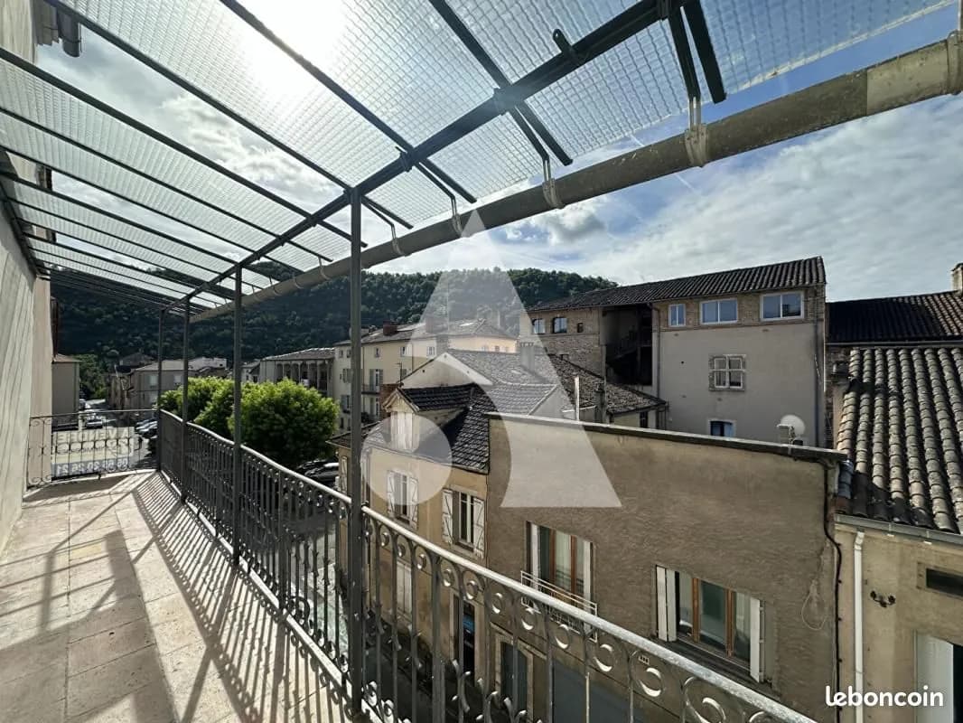 Immeuble 300 m² - Photo 1
