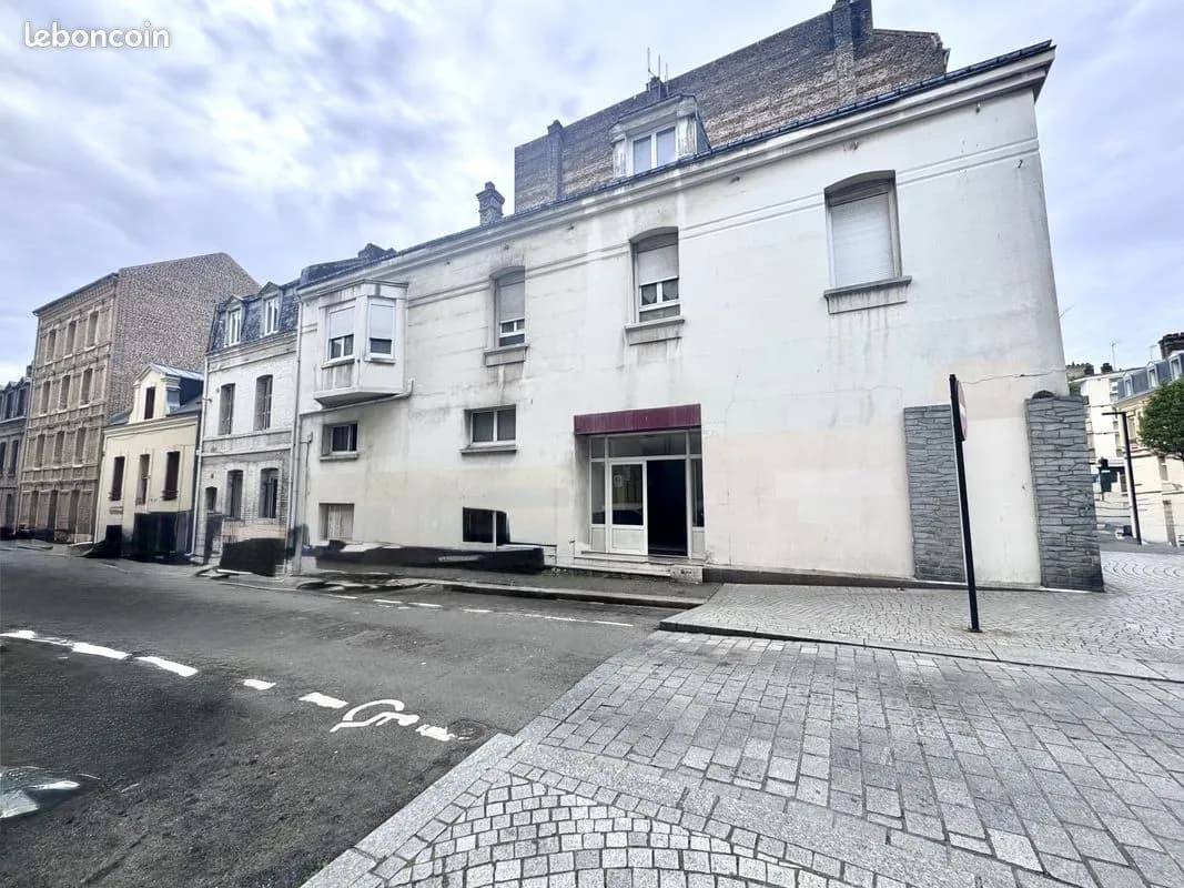 Immeuble de rapport 472 m² - Photo 1