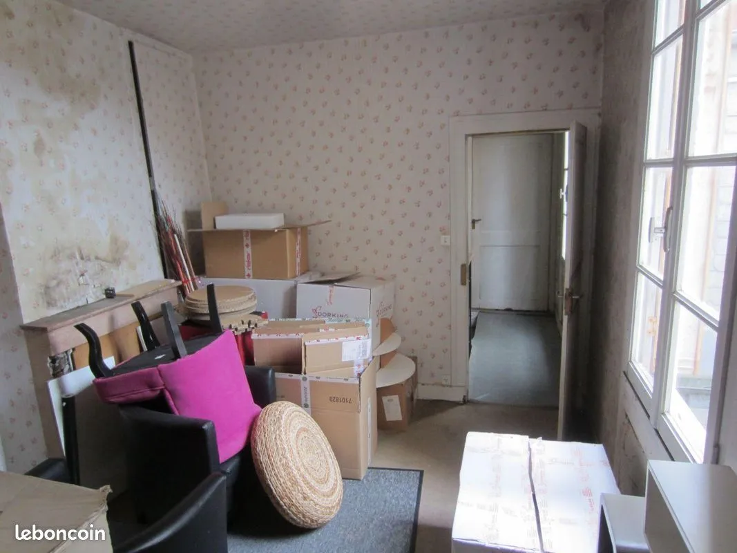 Immeuble 195 m² - Photo 1