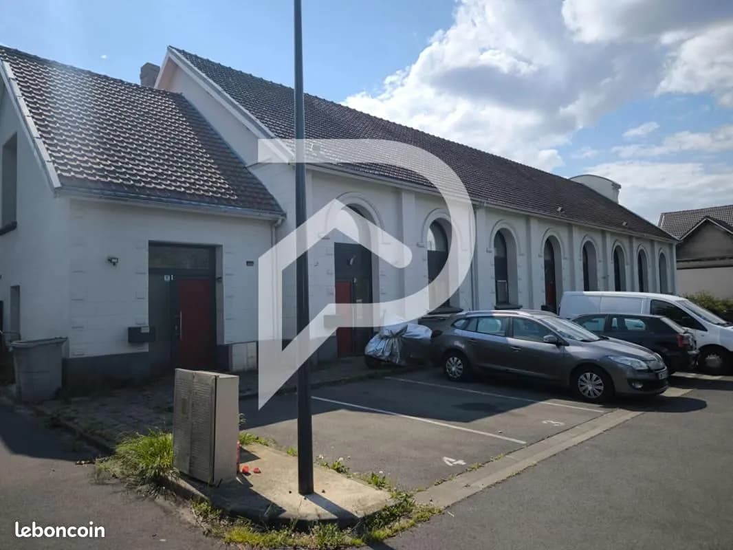 Immeuble 425 m² - Photo 1