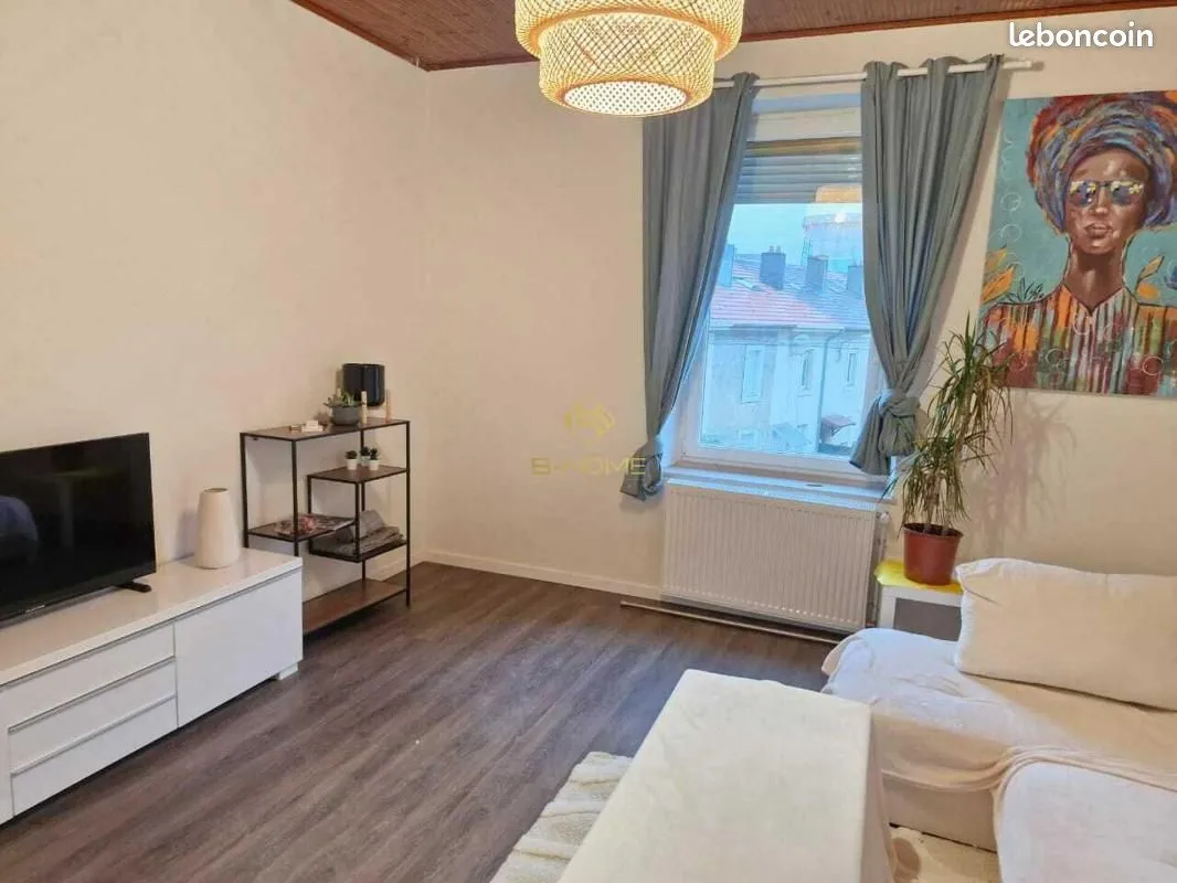 Immeuble 100 m² - Photo 1
