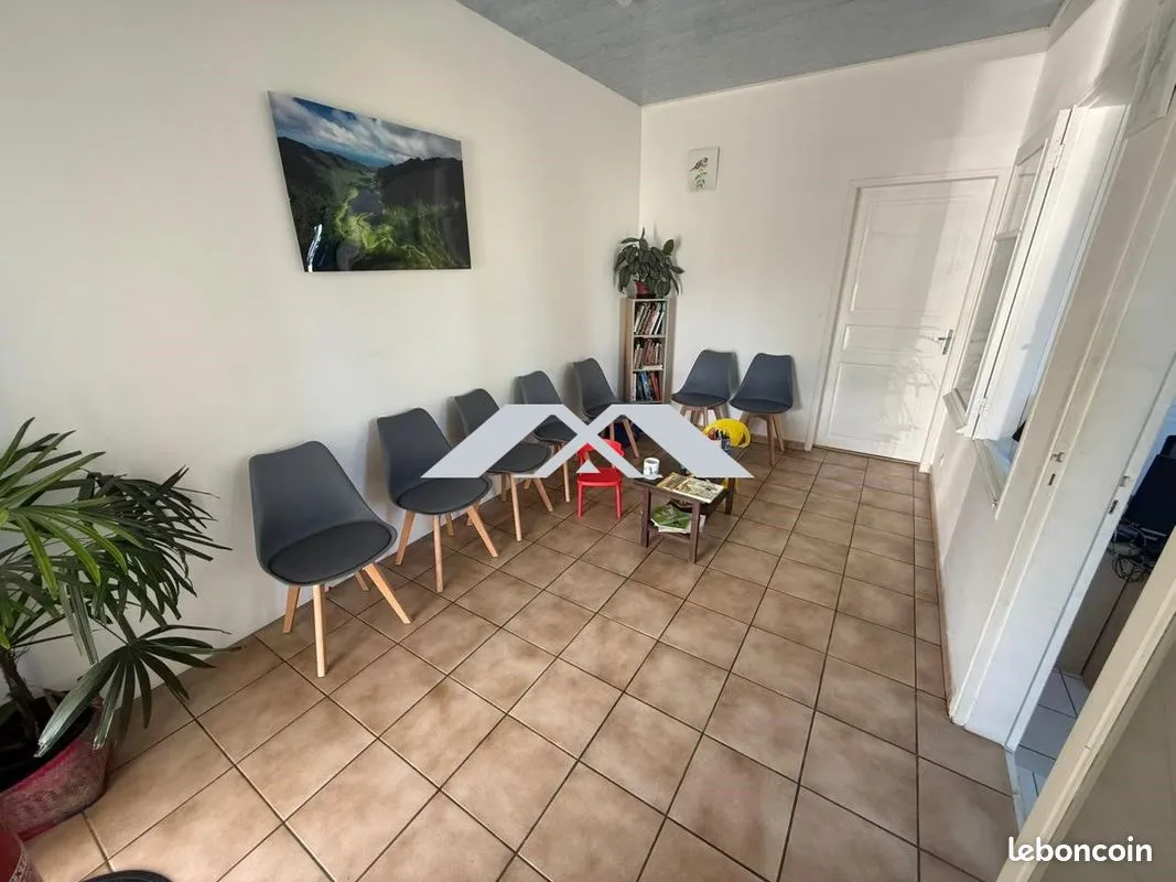 Immeuble 139 m² - Photo 1