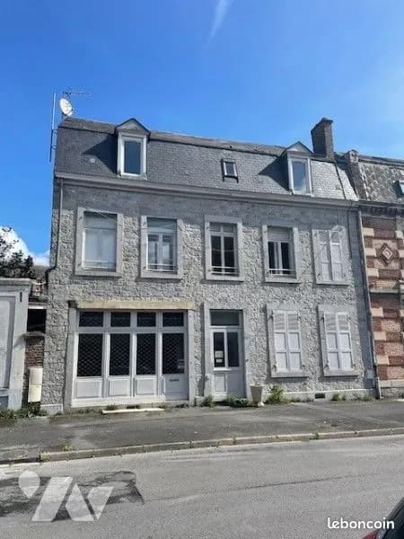 Immeuble 325 m² - Photo 1