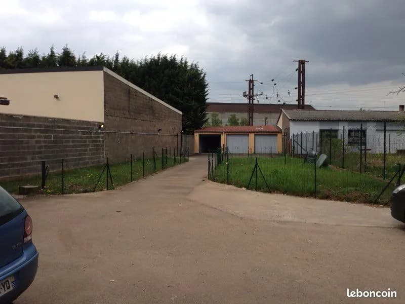 Immeuble de rapport 10 pièces 210 m² - Photo 1