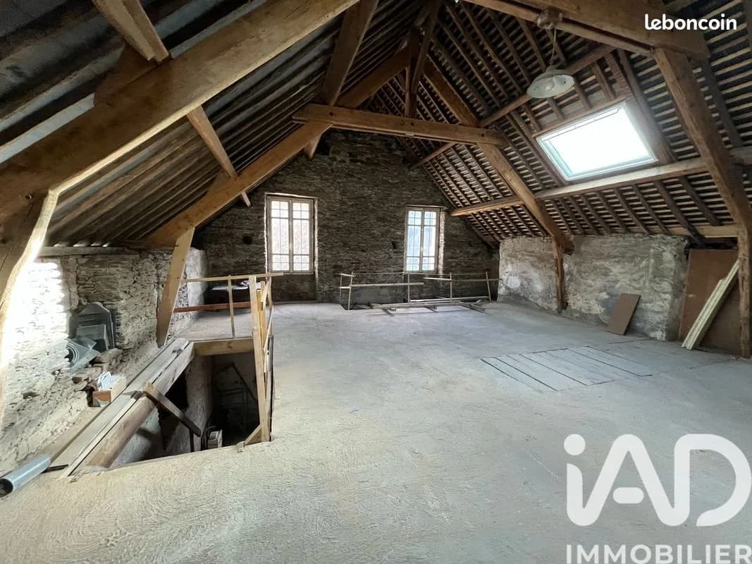 Immeuble de rapport 2 pièces 200 m² - Photo 1