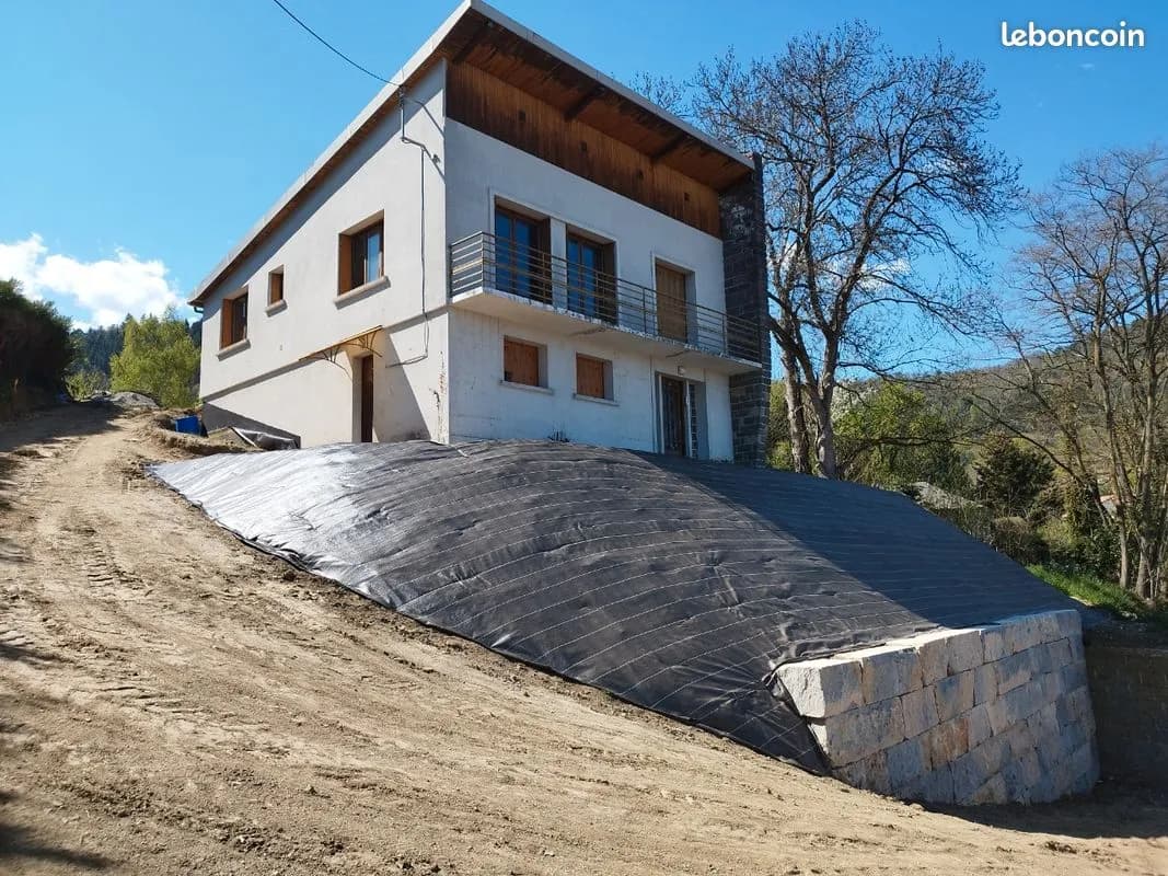 Ensemble immobilier situé à Boissejour - Photo 1