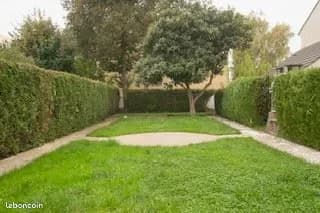 Immeuble 573 m² - Photo 1