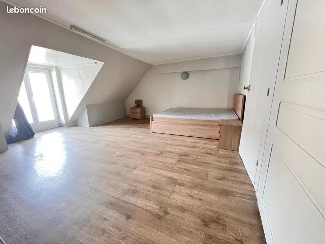 Immeuble 187 m² - Photo 1