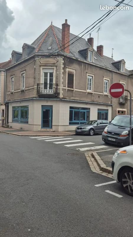Immeuble 10 pièces 330 m² - Photo 1