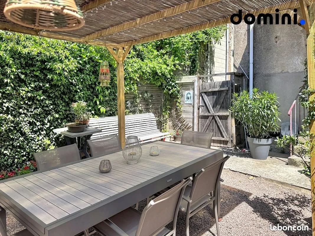 Immeuble de rapport 110 m² - Photo 1