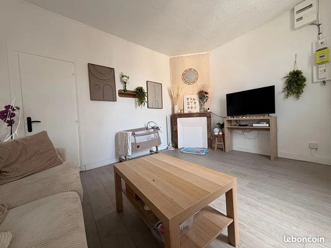 Immeuble de rapport 6 pièces 104 m² - Photo 1