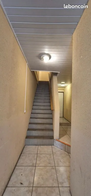 Immeuble de rapport 10 pièces 330 m² - Photo 1