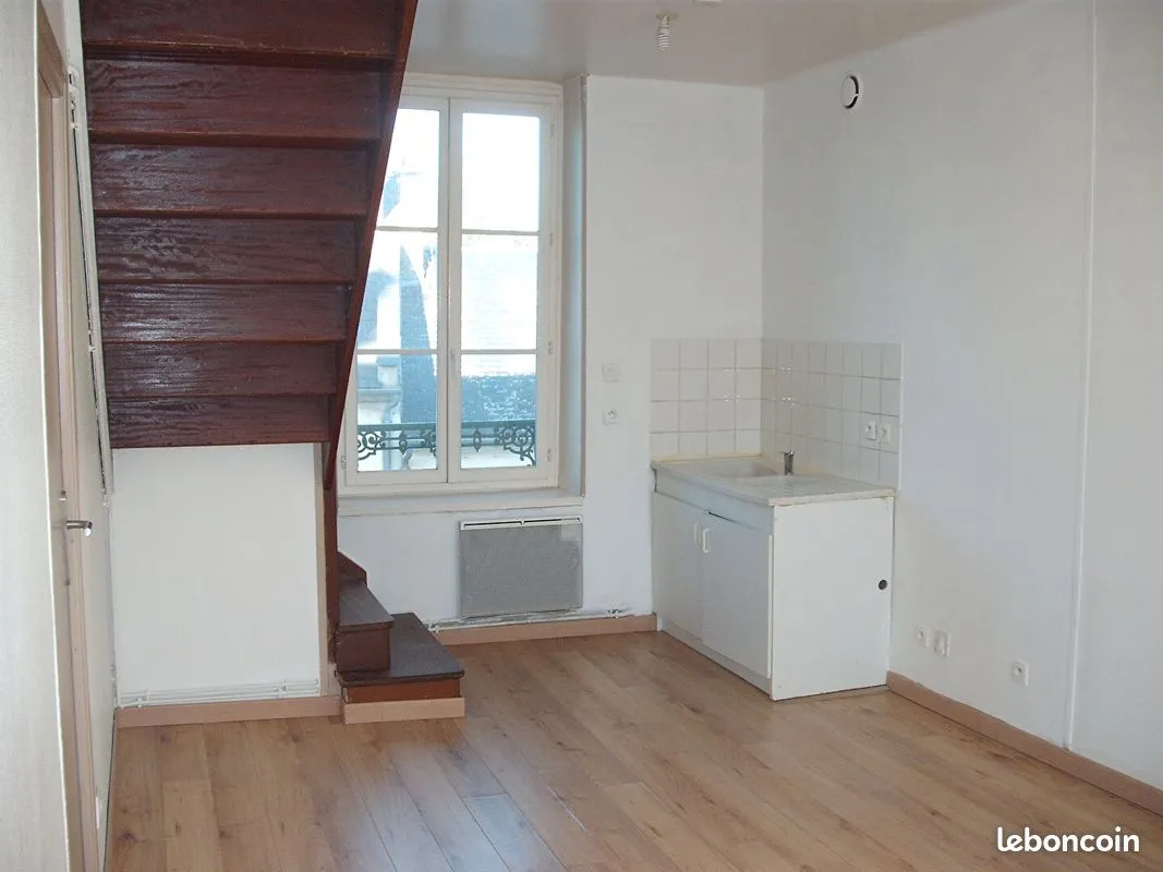 Immeuble 20 pièces 352 m² - Photo 1