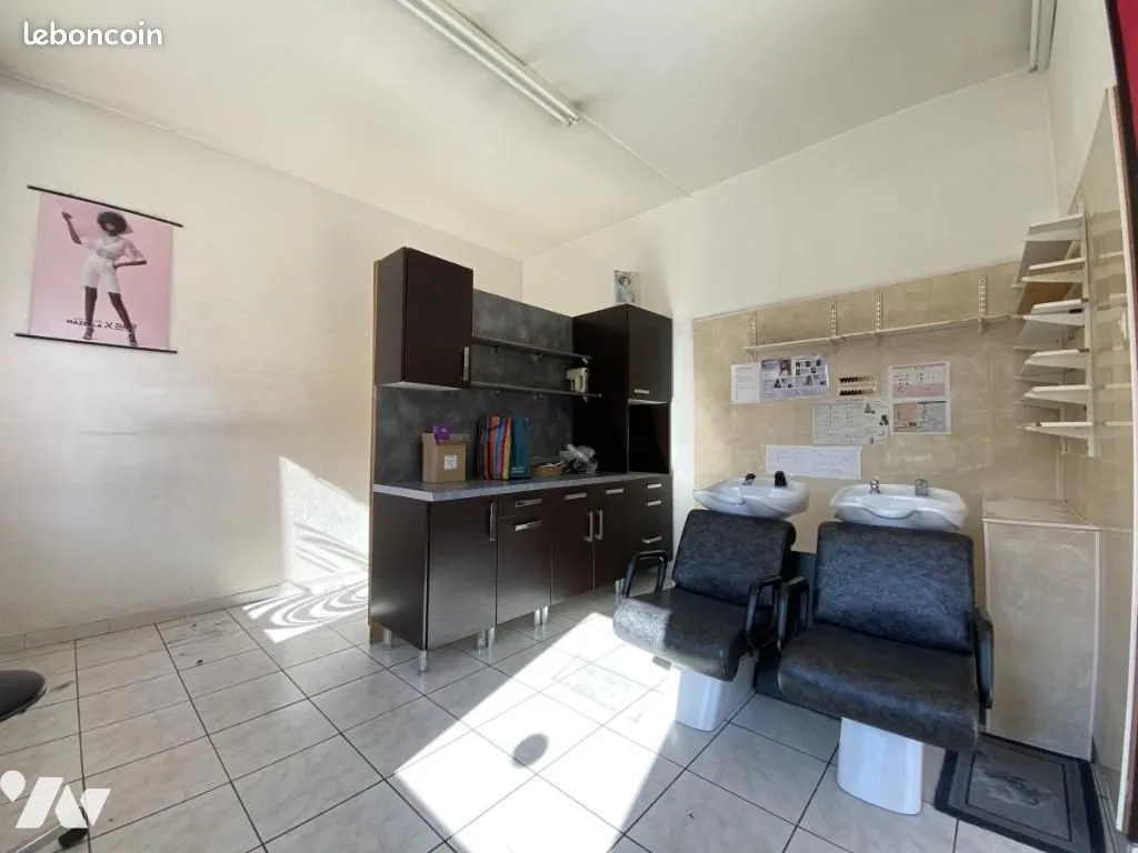 Immeuble 224 m² - Photo 1