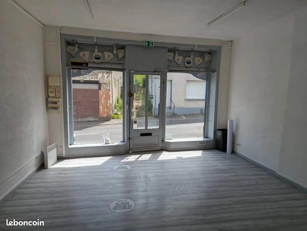 Immeuble 7 pièces 200 m² - Photo 1