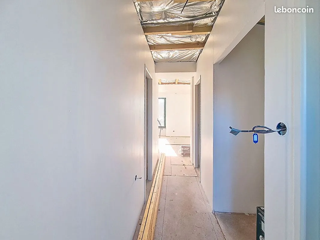 Immeuble - Photo 1