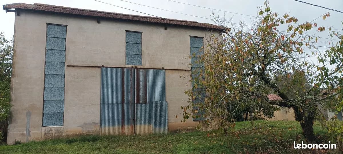 Ancien séchoir à tabac à réhabiliter à CALONGES (47430 Lot et Garonne) - Photo 1
