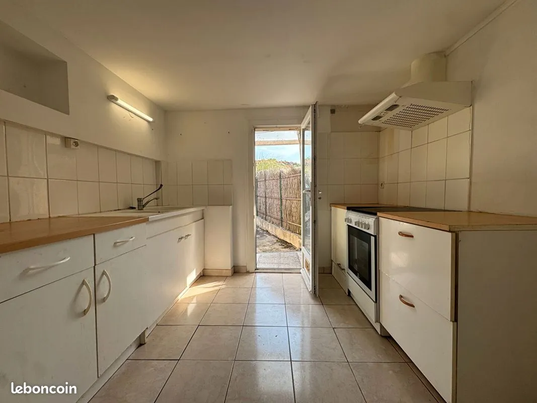 Immeuble 12 pièces 270 m² - Photo 1