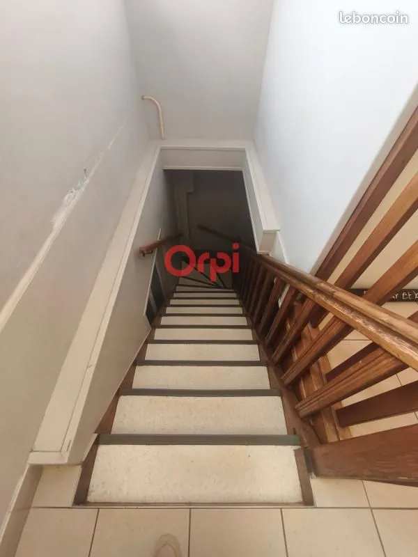 Immeuble de rapport 850 m² - Photo 1