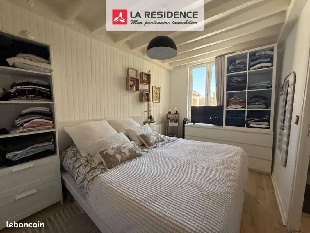 Immeuble 86 m² - Photo 1