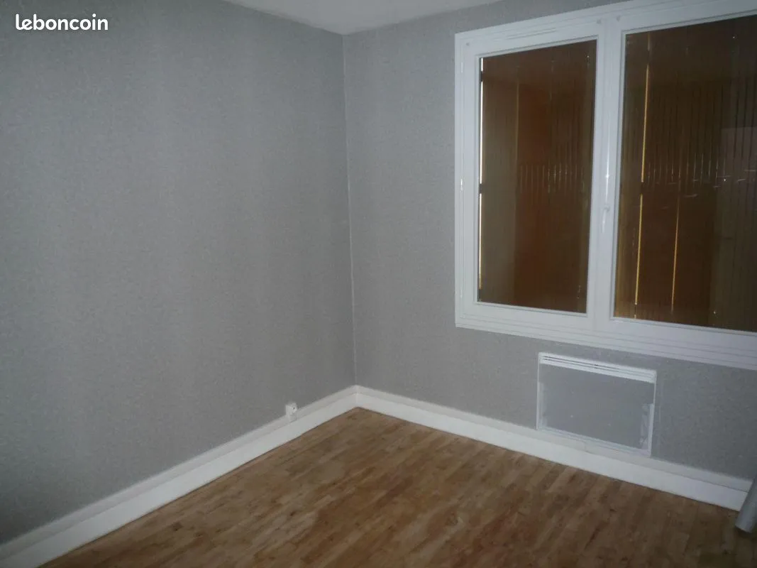 Immeuble 12 pièces 243 m² - Photo 1