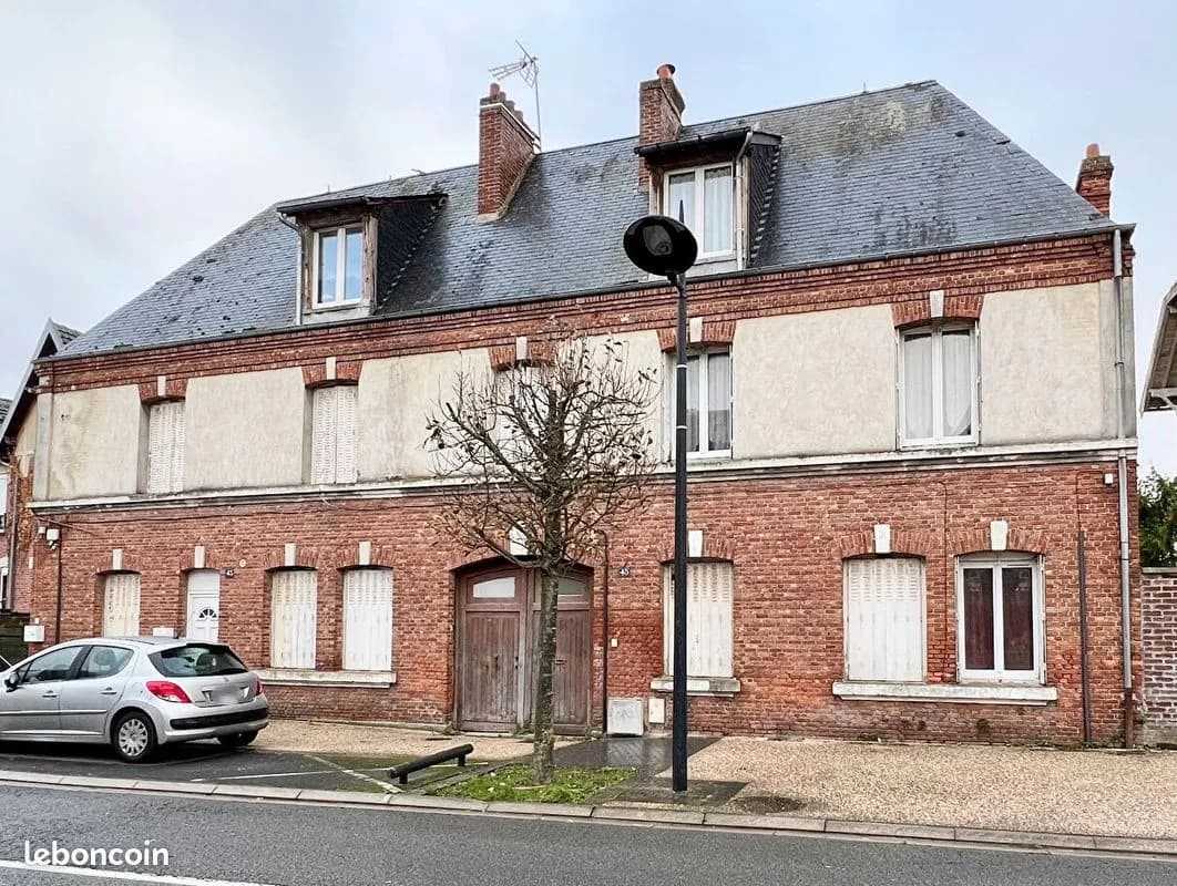 Immeuble de rapport 12 pièces 230 m² - Photo 1