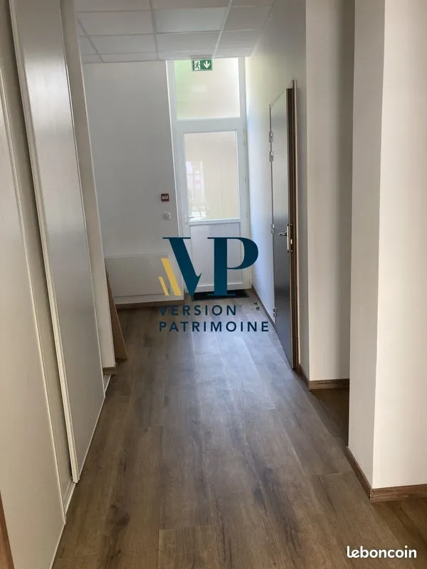 Immeuble 335 m² - Photo 1