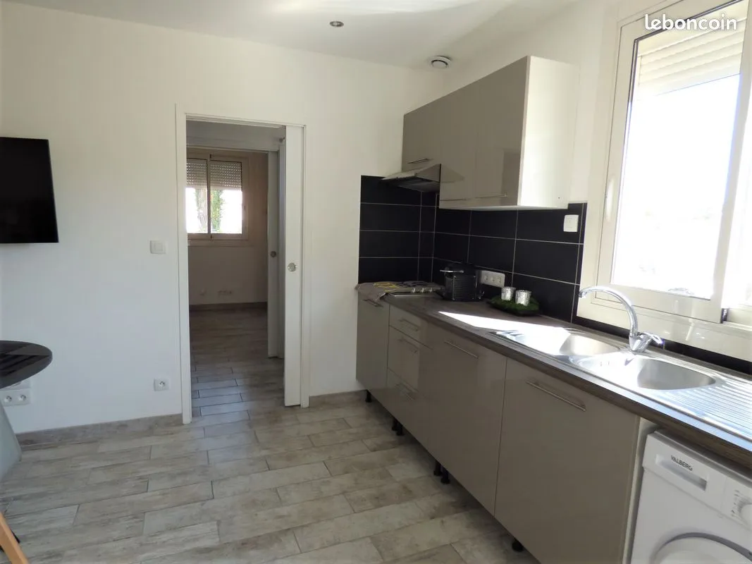 Immeuble de rapport 11 pièces 220 m² - Photo 1