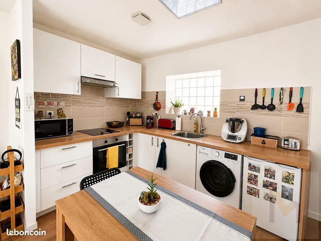 Immeuble 219 m² - Photo 1