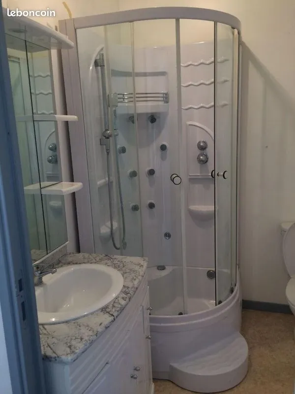 Immeuble de rapport 24 pièces 386 m² - Photo 1