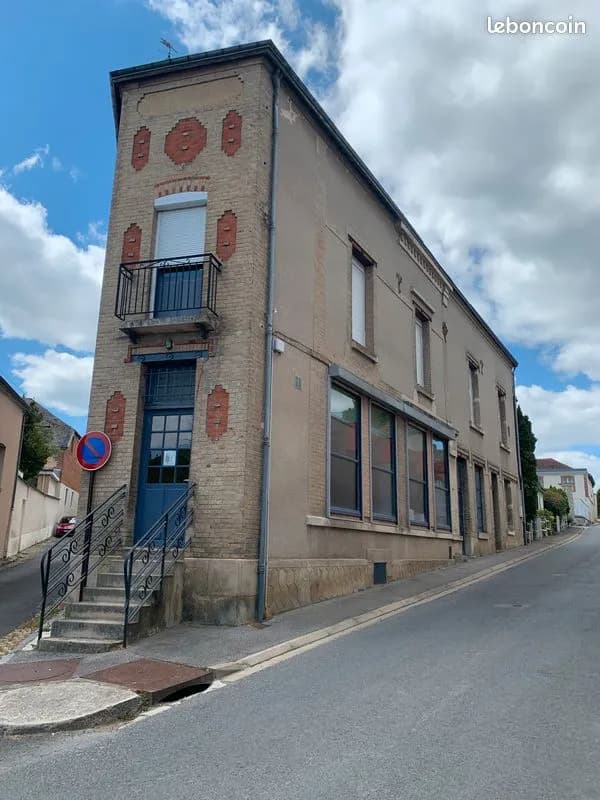 Immeuble de rapport 10 pièces 320 m² - Photo 1
