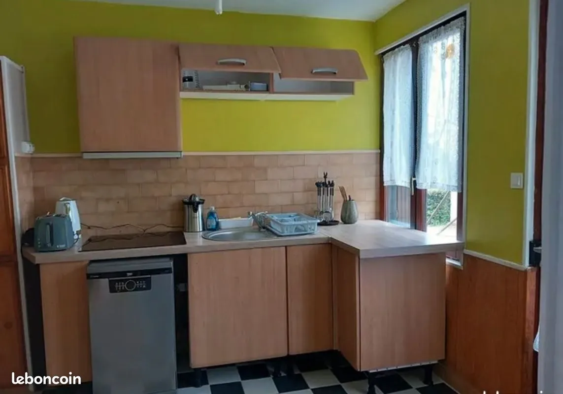 Ensemble immobilier 8 logements-5 prêts à louer - Photo 1
