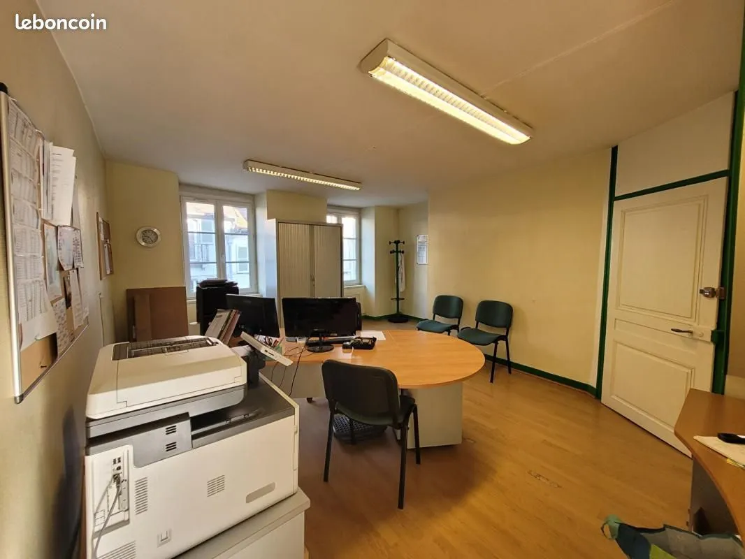 Immeuble 146 m² - Photo 1