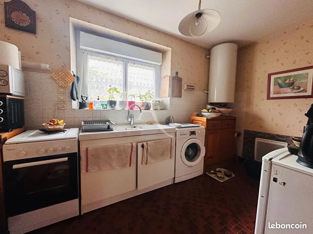 Immeuble de rapport 21 pièces 492 m² - Photo 1