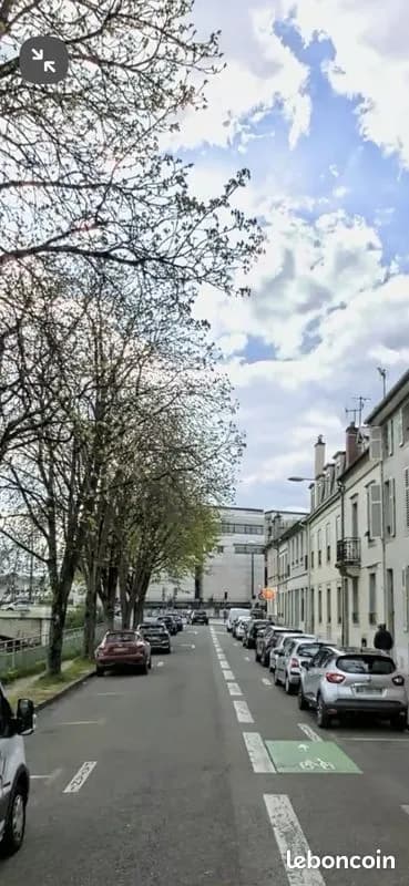 Immeuble 302 m² - Photo 1