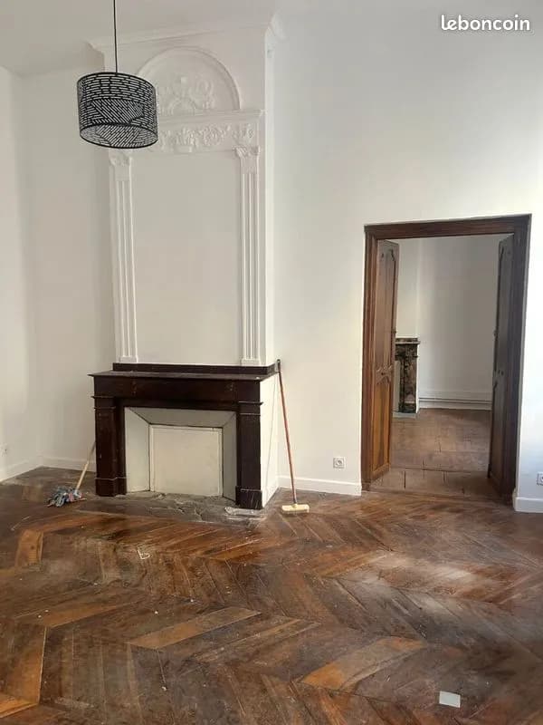 Immeuble 848 m² - Photo 1