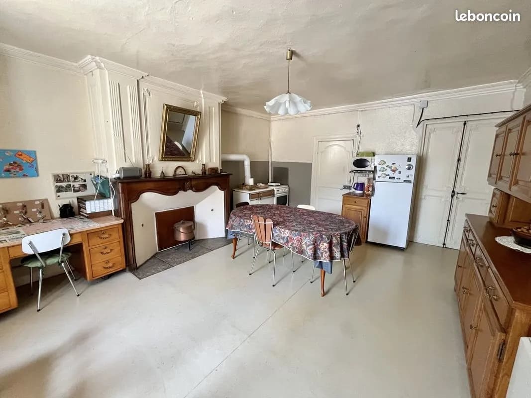 Immeuble 368 m² - Photo 1