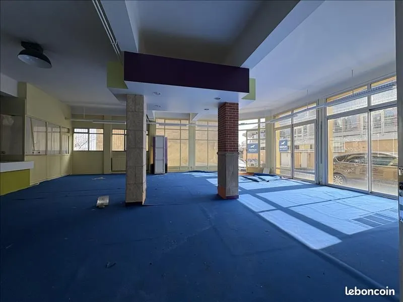 Immeuble 1255 m² - Photo 1