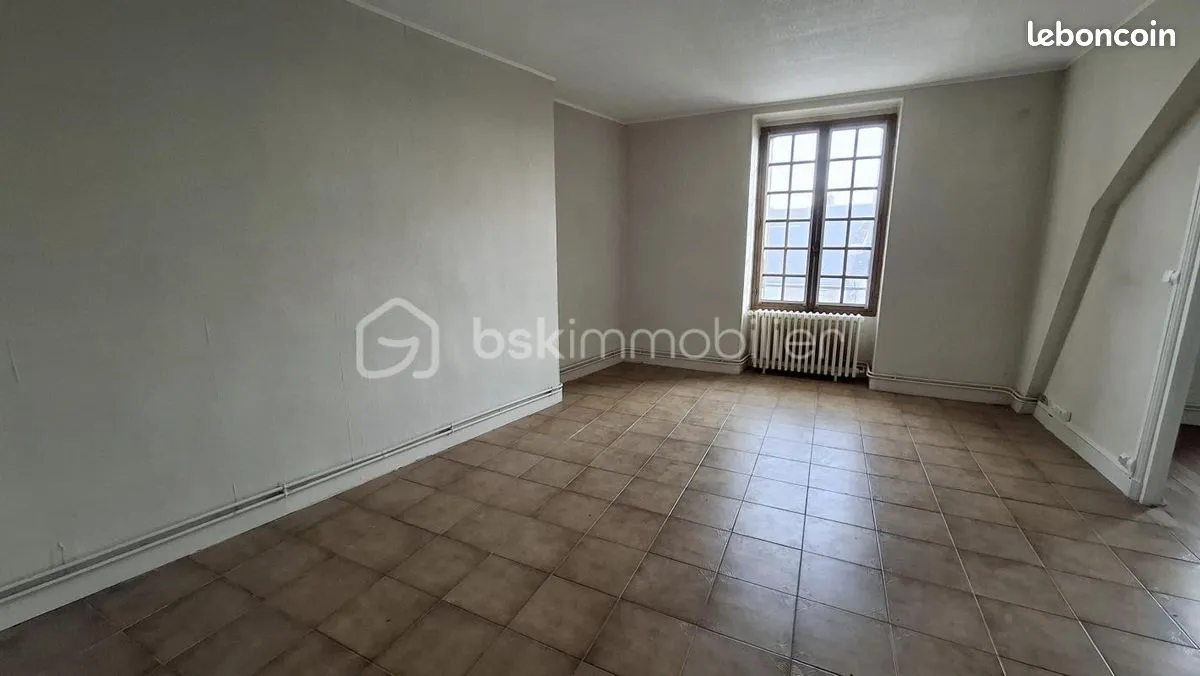 Immeuble 205 m² - Photo 1