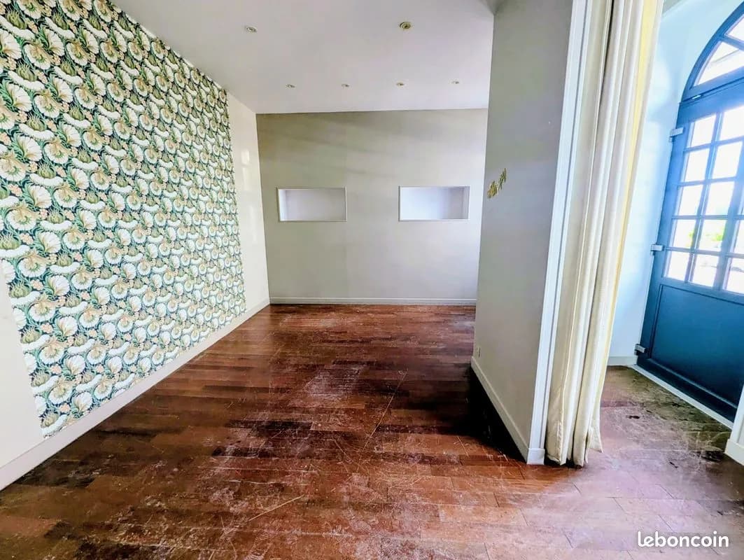 Immeuble 240 m² - Photo 1