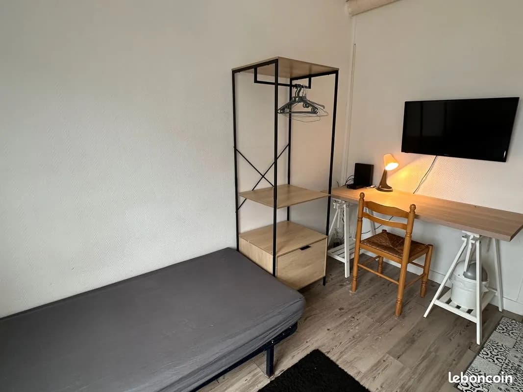 2 X Studios Meublé Brest centre Liberté Mairie - Photo 1