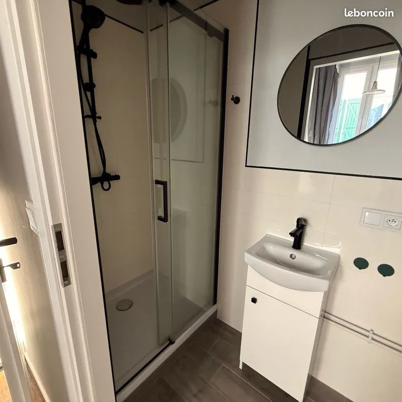 Immeuble de rapport 12 pièces 205 m² - Photo 1