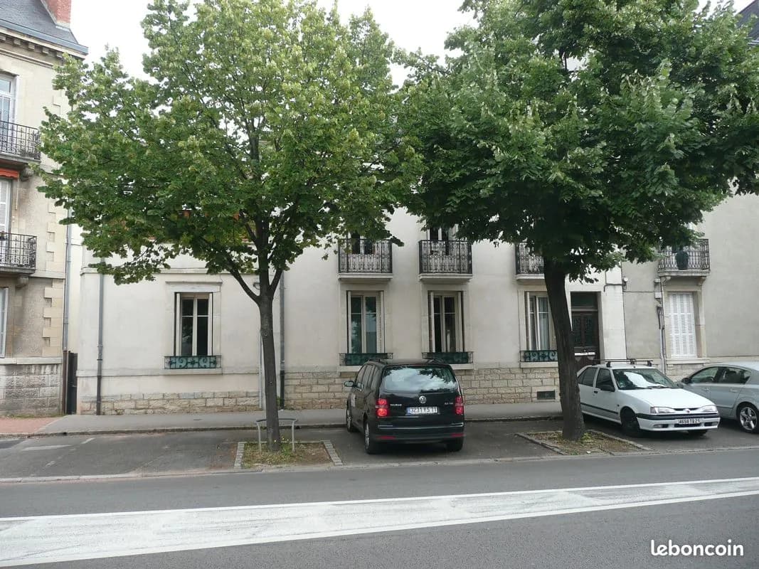 Immeuble de rapport 8 pièces 180 m² - Photo 1