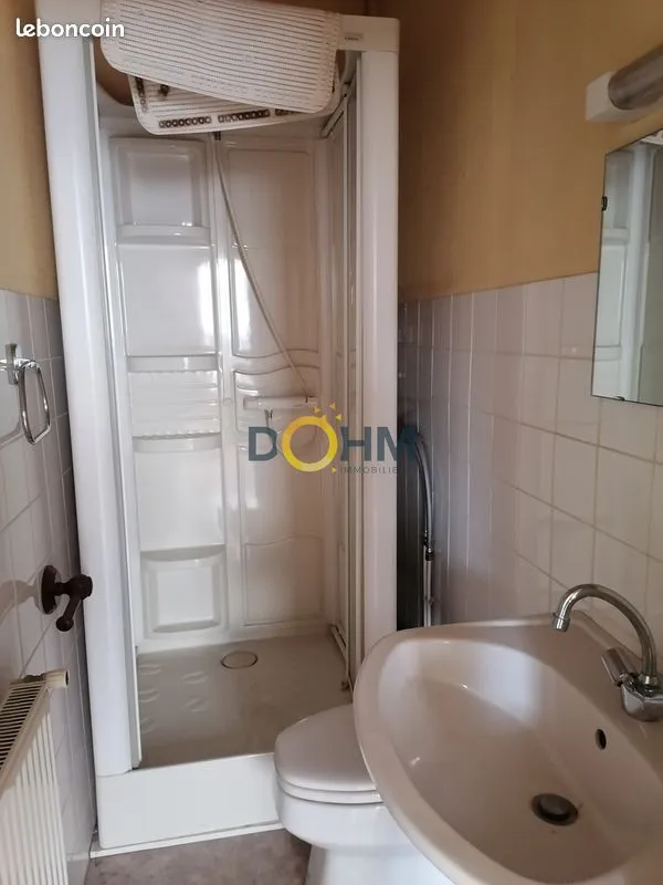 Immeuble 105 m² - Photo 1