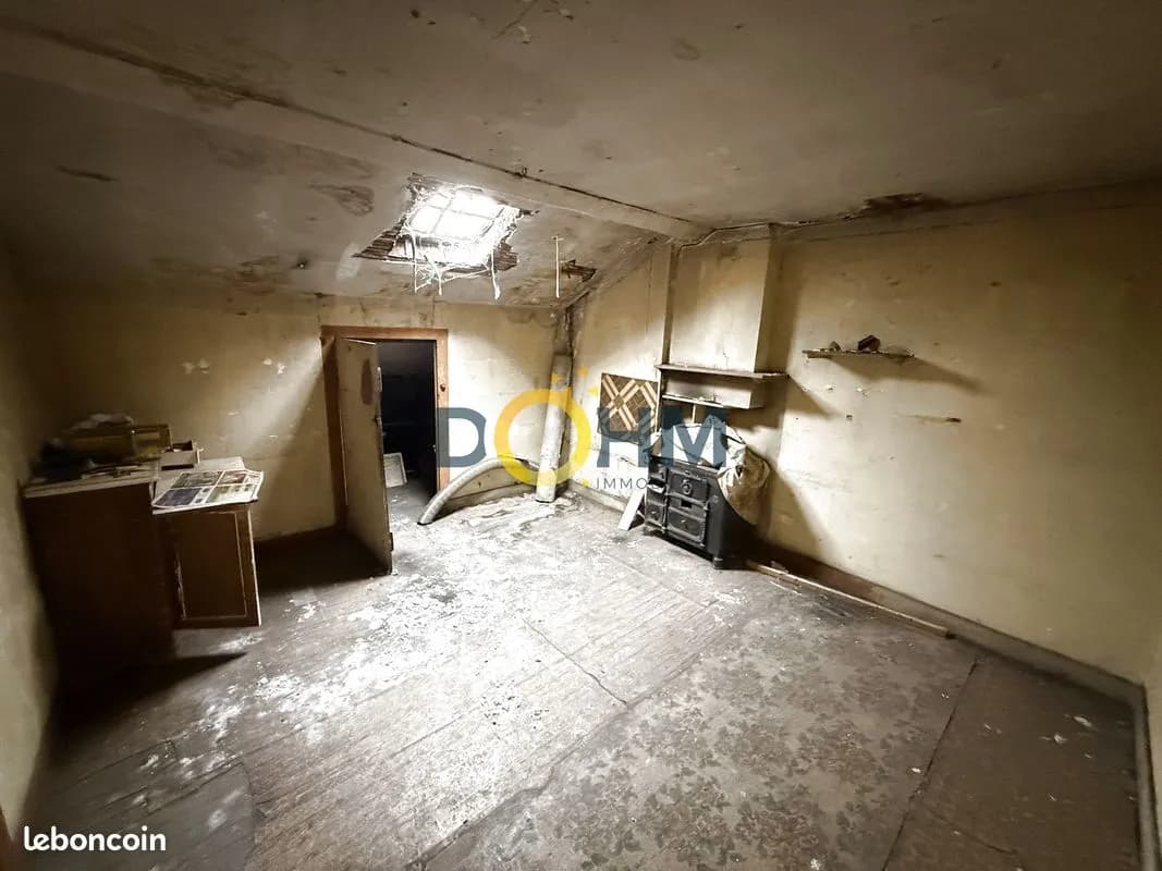 Immeuble 75 m² - Photo 1