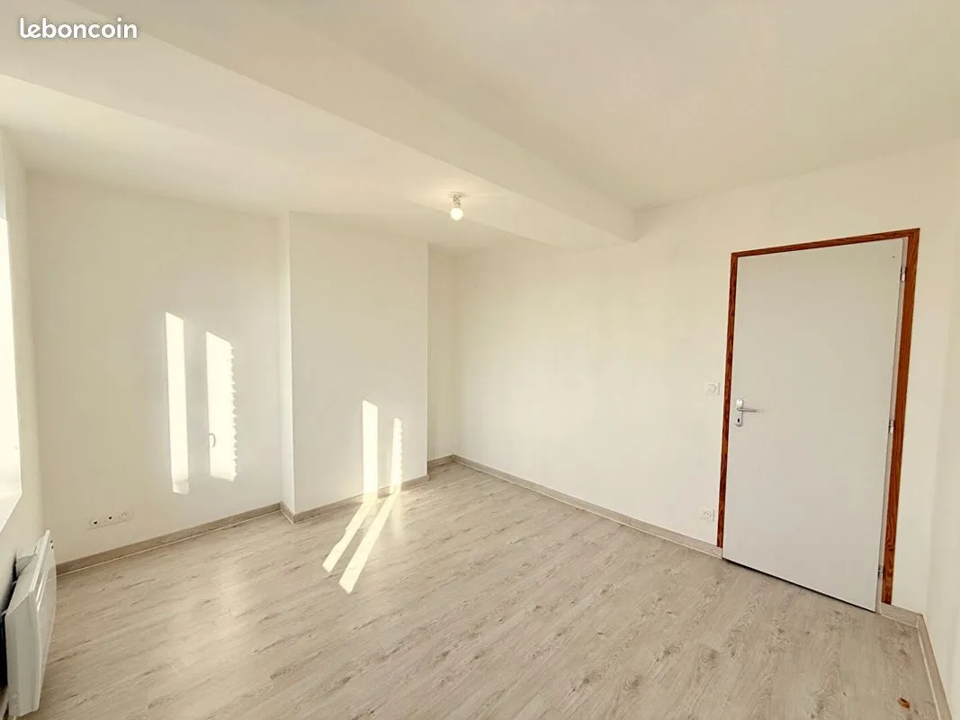 Immeuble 7 pièces 288 m² - Photo 1