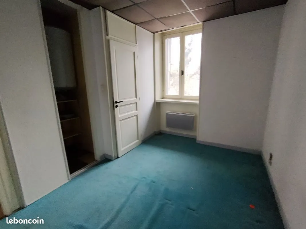 Immeuble 833 m² - Photo 1