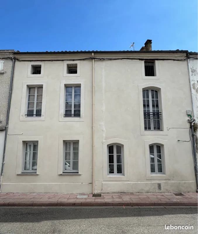 Immeuble de rapport 8 pièces 246 m² - Photo 1